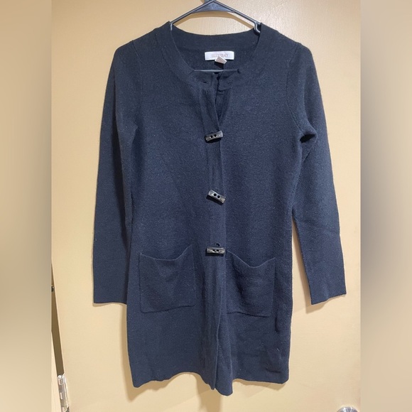 Ellen Tracy Black Cardigan with Toggle Details - Picture 1 of 5